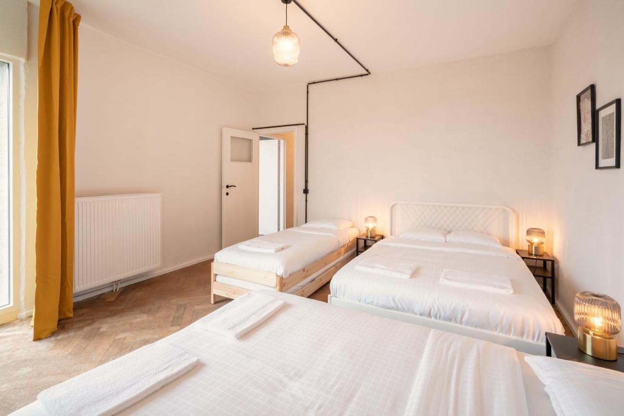 Charming And Spacious Antwerp City Center Apartments Exterior photo
