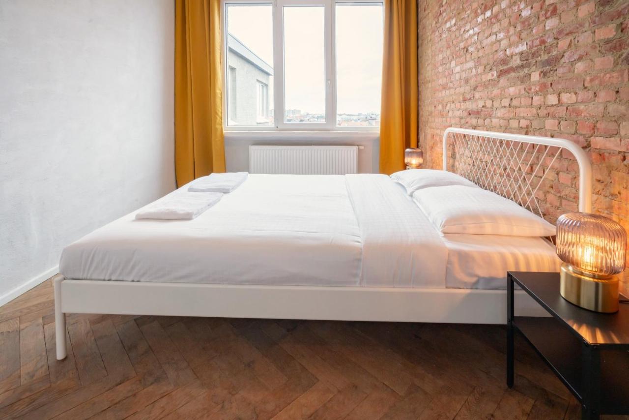 Charming And Spacious Antwerp City Center Apartments Exterior photo